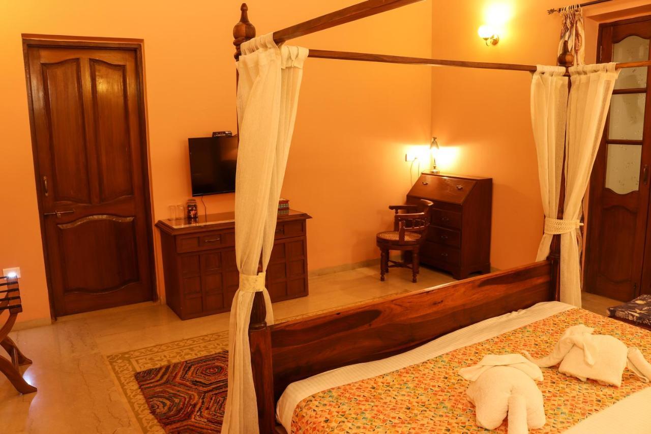 Surya Kiran Heritage Hotel Panaji Extérieur photo